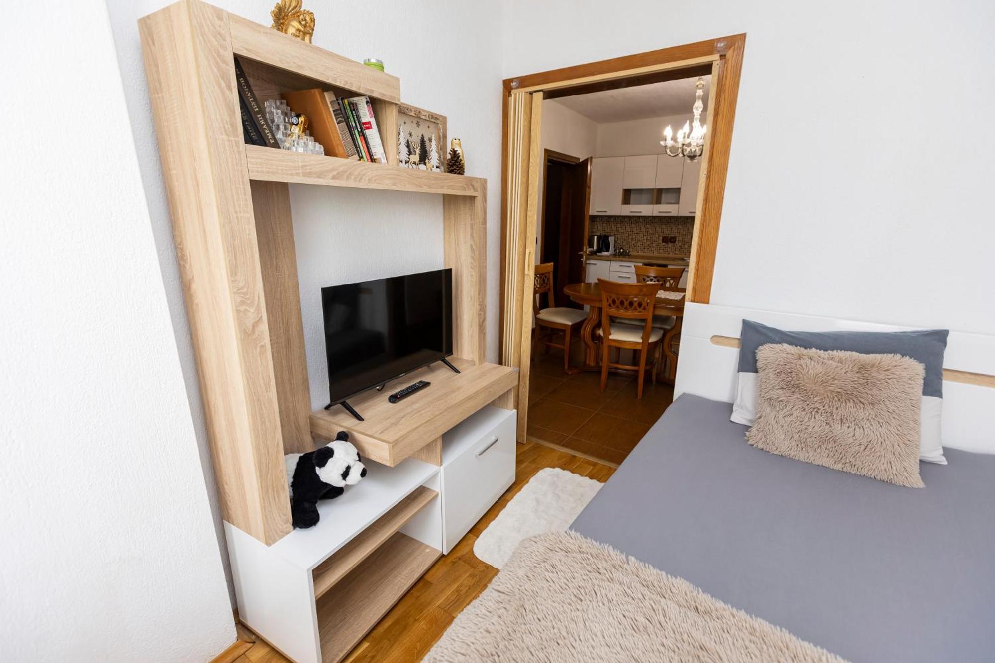 “djanina 2” Apartment